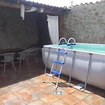 Don Mauricio Y Periquines *