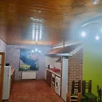 Don Mauricio Y Periquines בית נופש Robledillo
