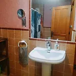 Don Mauricio Y Periquines בית נופש Robledillo