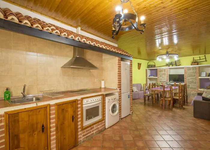 Hébergement de vacances Don Mauricio Y Periquines Robledillo