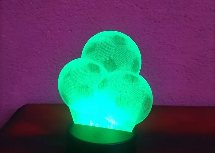 Don Mauricio Y Periquines